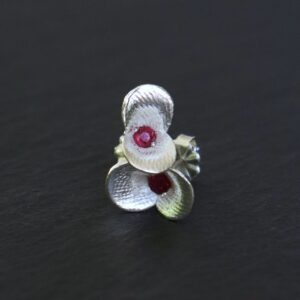 Fingerprint Pods Single Follicle Earstuds with Rubies